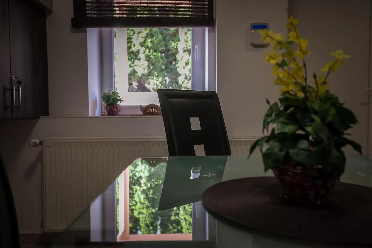 Mokka Apartman Szeged Guest house